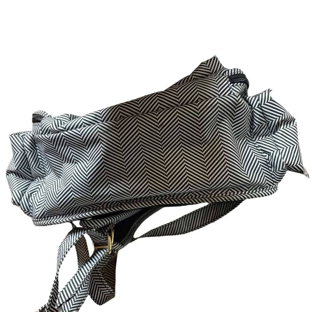 Ju-ju-be Be Right Back Diaper Bag - Picture 5 of 16